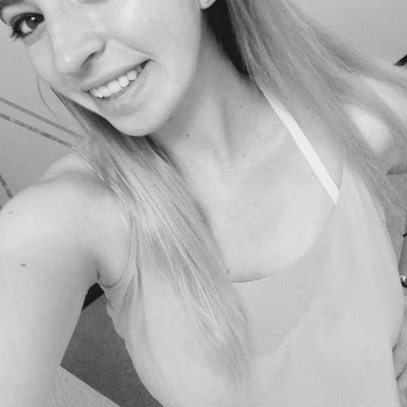 Baby Blue Ruffle Tank Top - Picture 4 of 10